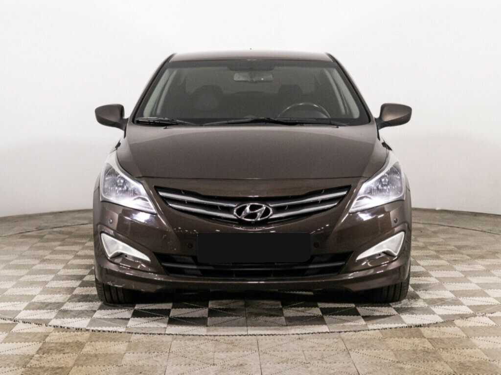 Купить Hyundai Solaris, 2015, 99 685 км, фото №2