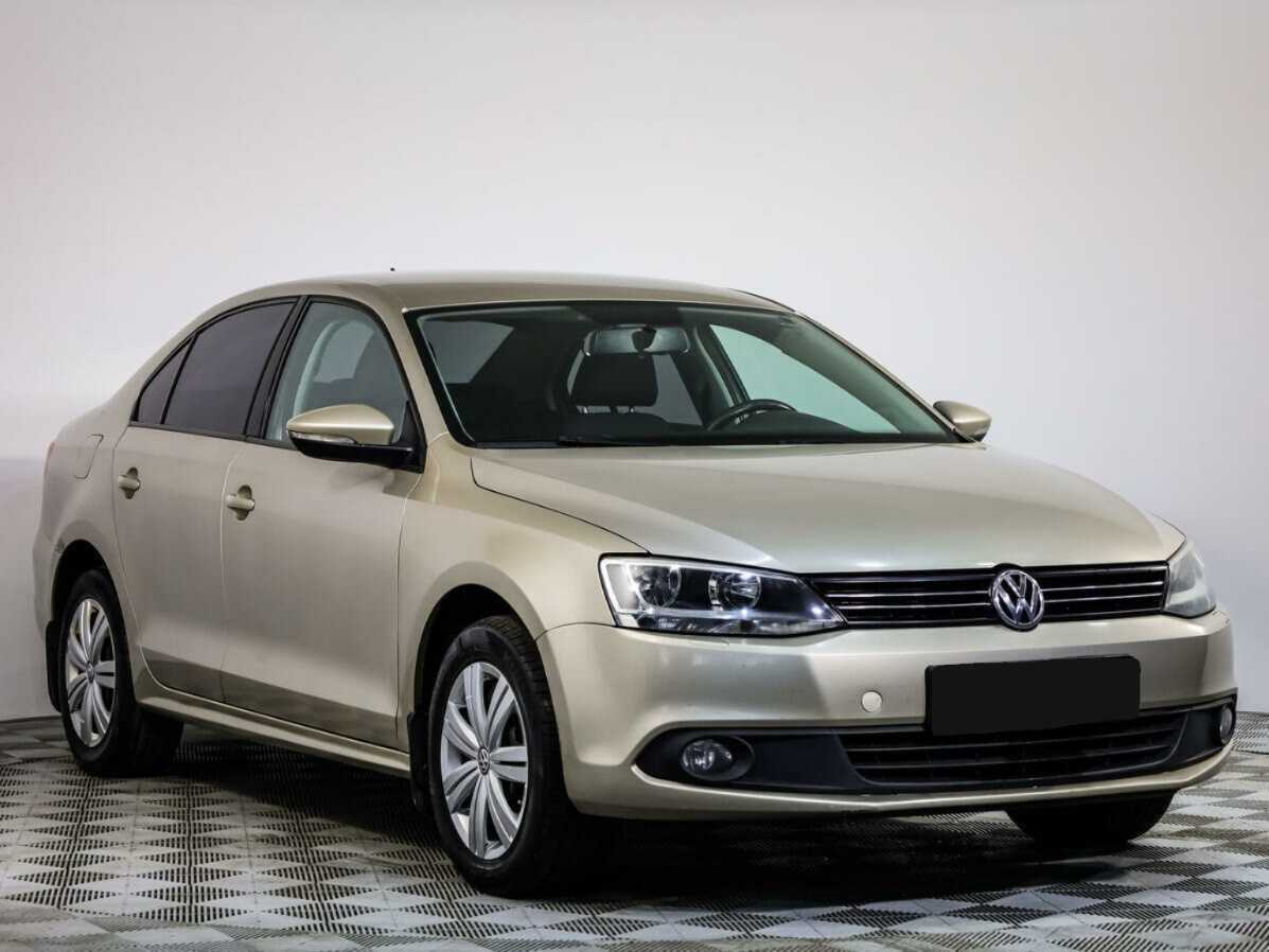Купить Volkswagen Jetta, 2012, 182 859 км, фото №2