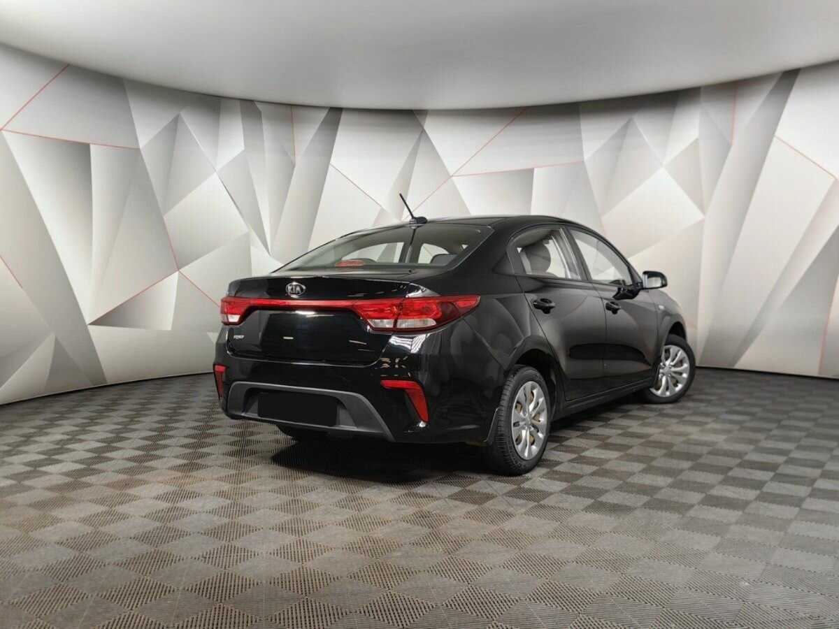 Купить Kia Rio, 2017, 154 935 км, фото №2