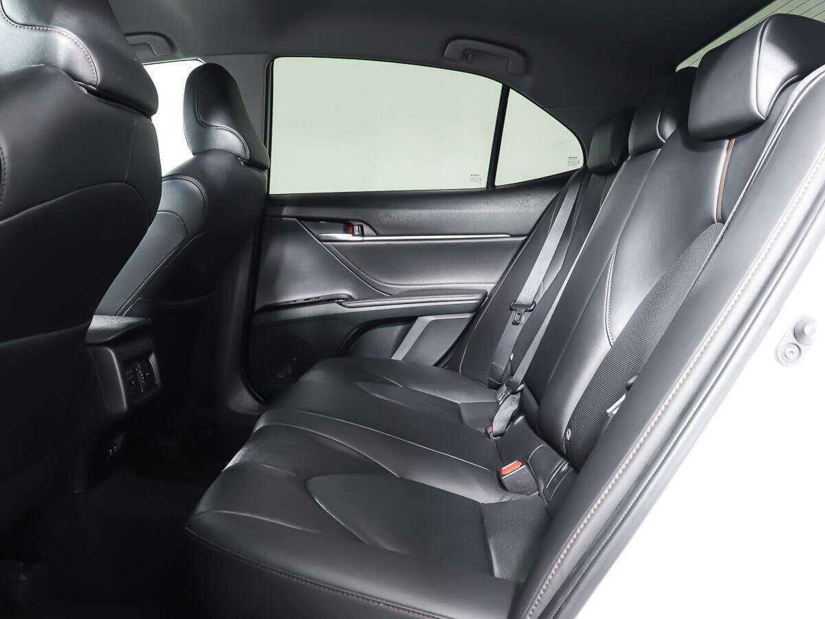 Купить Toyota Camry, 2019, 93 353 км, фото №10
