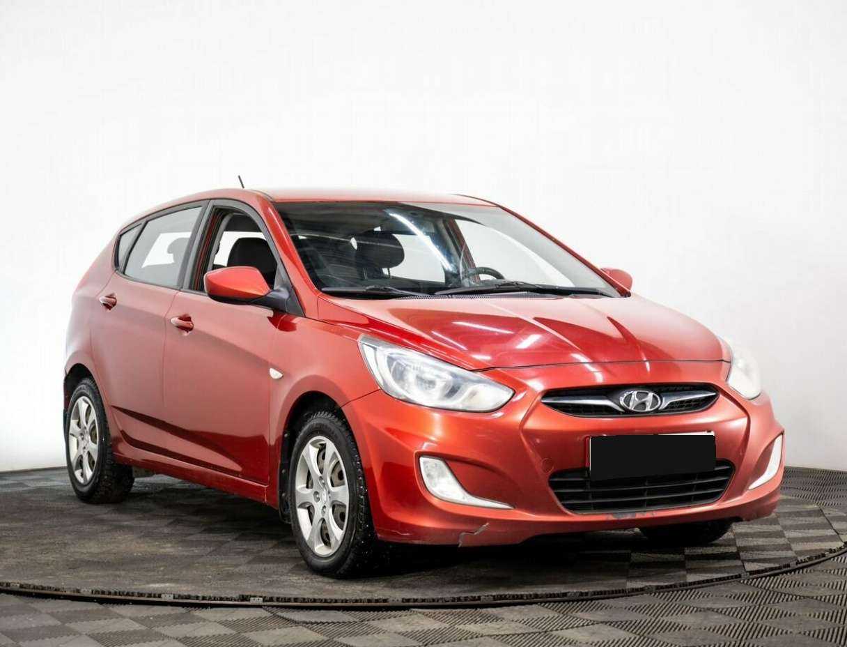 Купить Hyundai Solaris, 2012, 263 000 км, фото №2