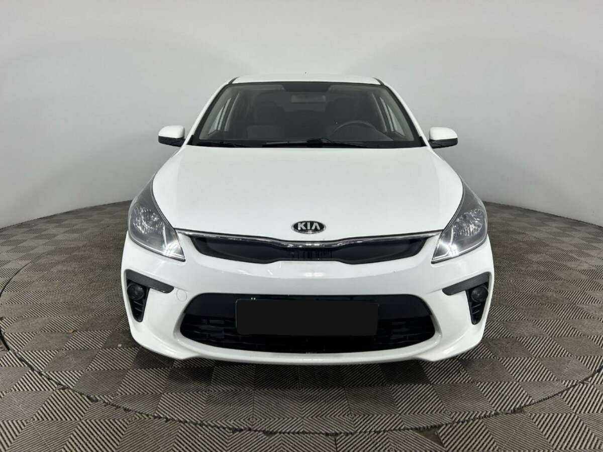 Купить Kia Rio, 2018, 39 716 км, фото №2