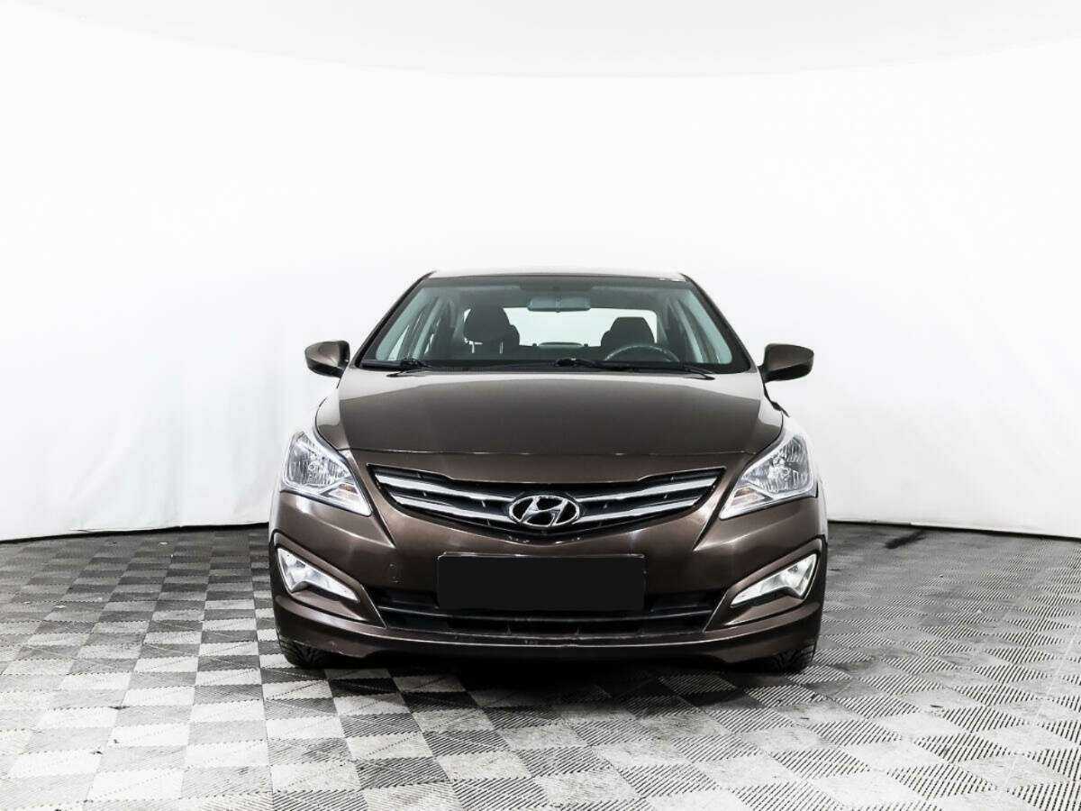 Купить Hyundai Solaris, 2016, 77 286 км, фото №2