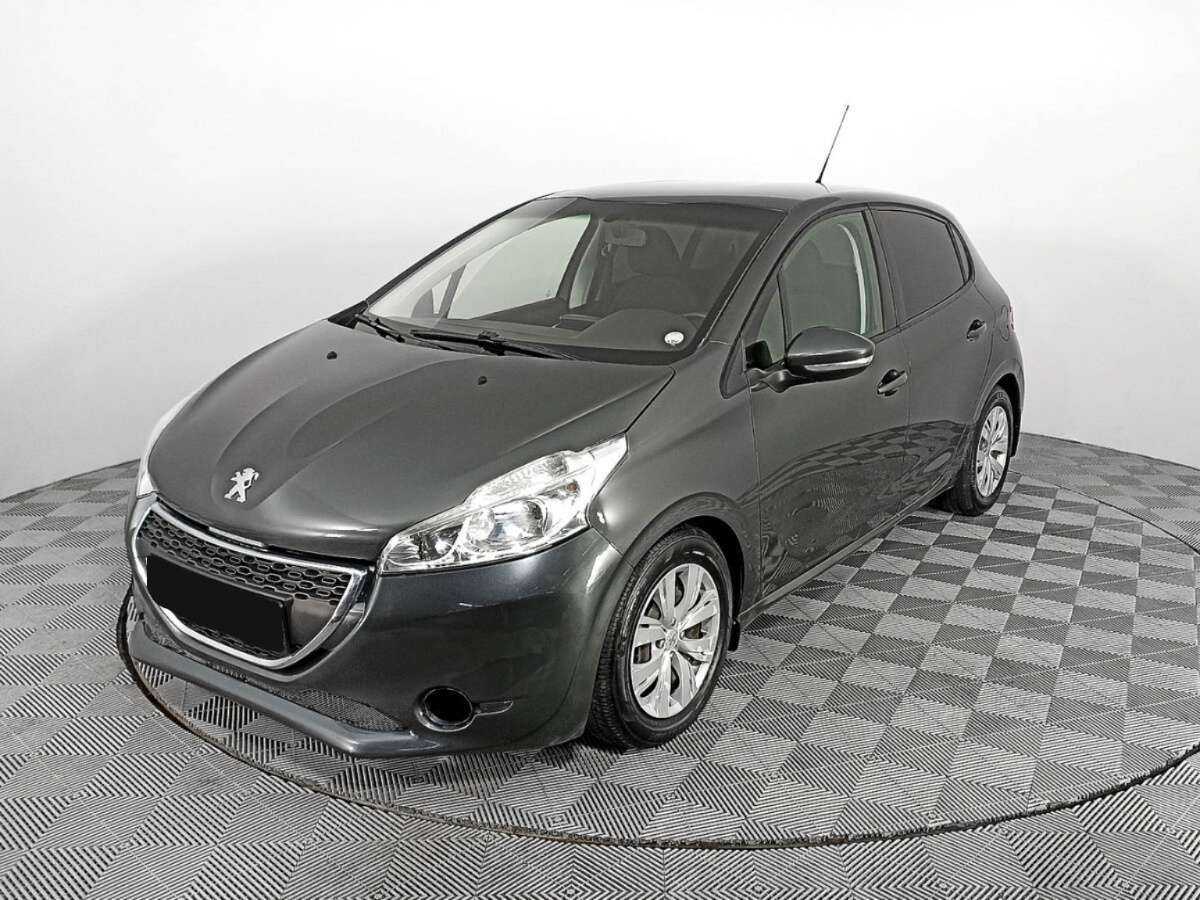 Купить Peugeot 208, 2013, 108 259 км, фото №1