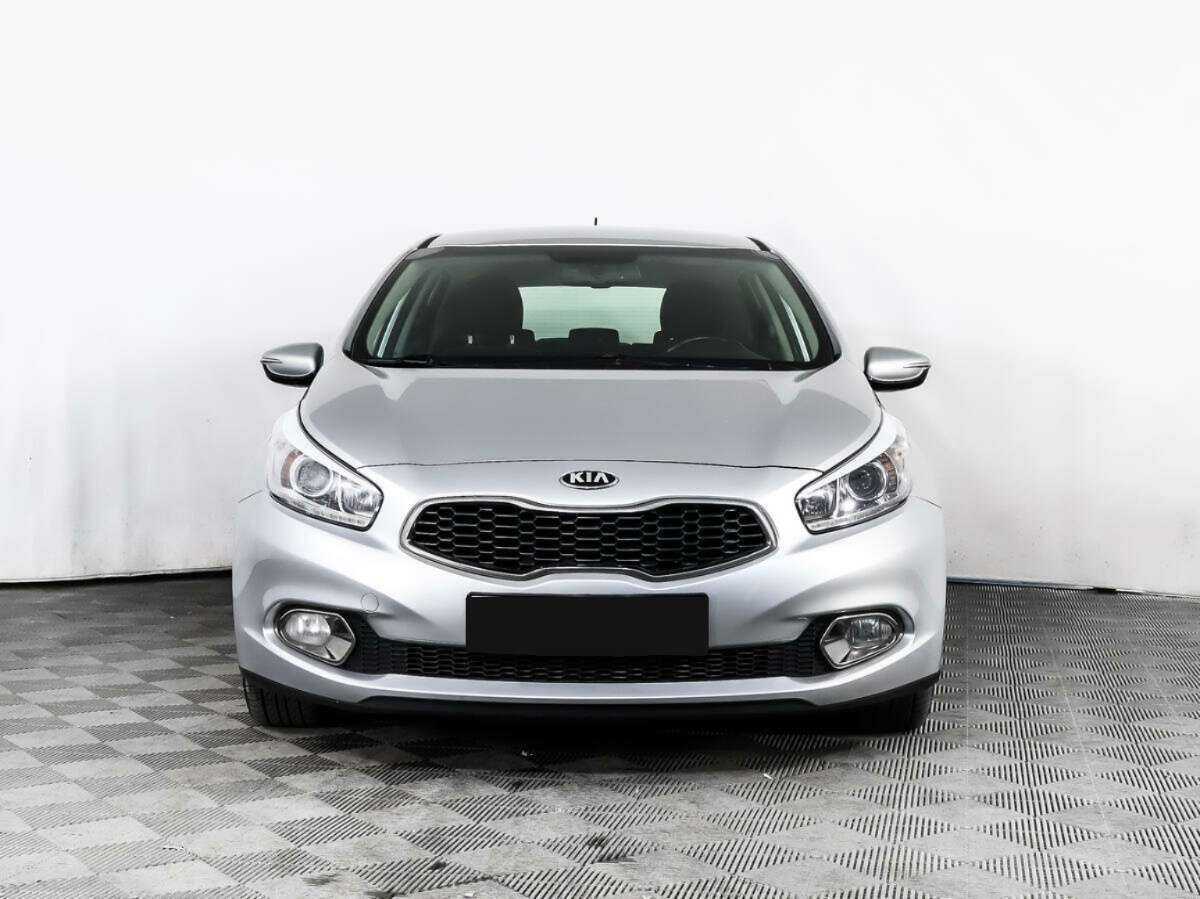 Купить Kia Ceed, 2013, 117 861 км, фото №2