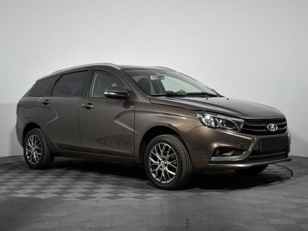 Купить Lada (ВАЗ) Vesta SW I, 2018, 107 000 км, фото №3