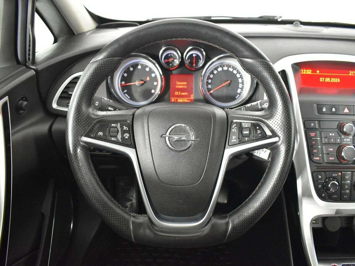 Купить Opel Astra GTC, 2013, 98 768 км, фото №10