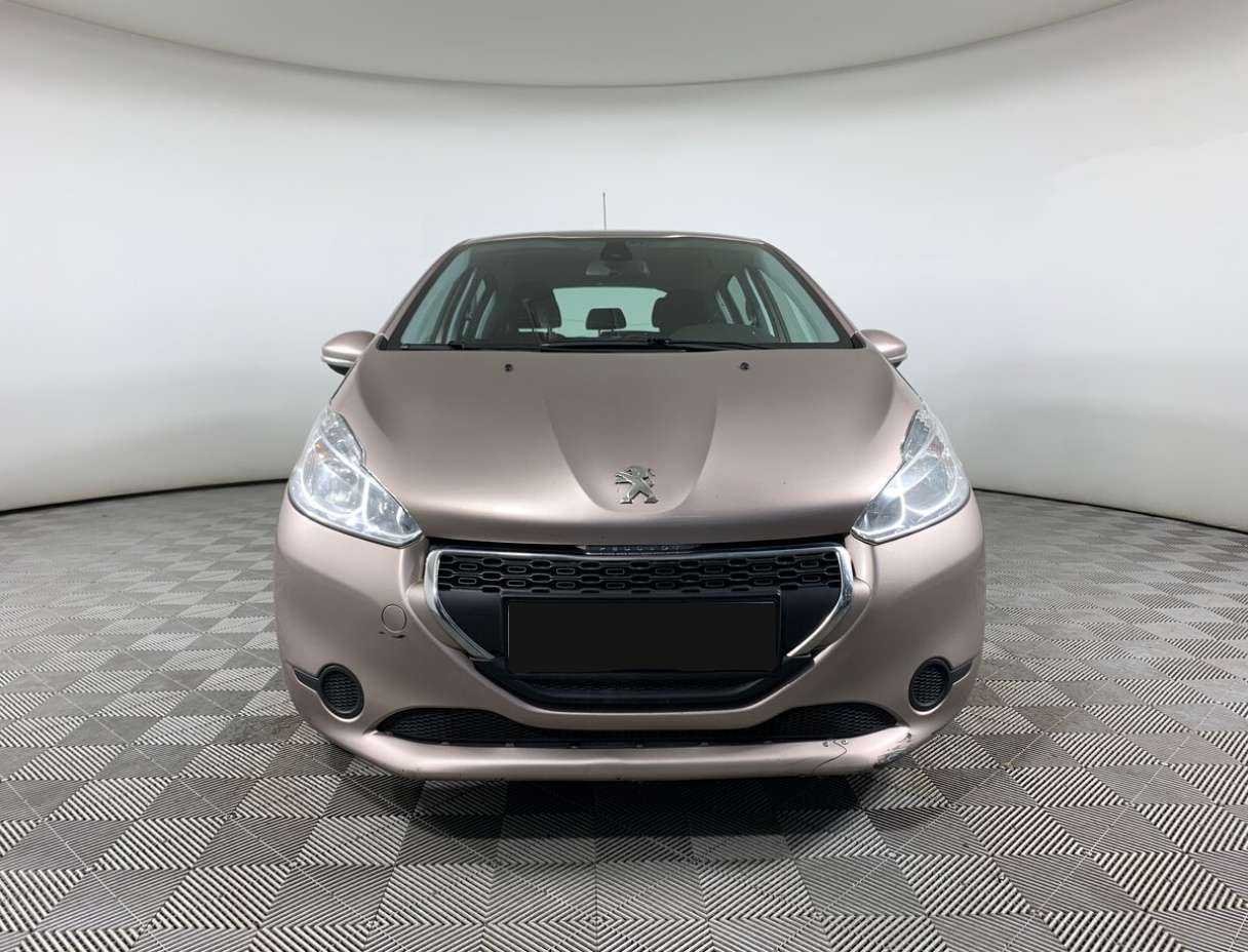 Купить Peugeot 208, 2013, 146 165 км, фото №2