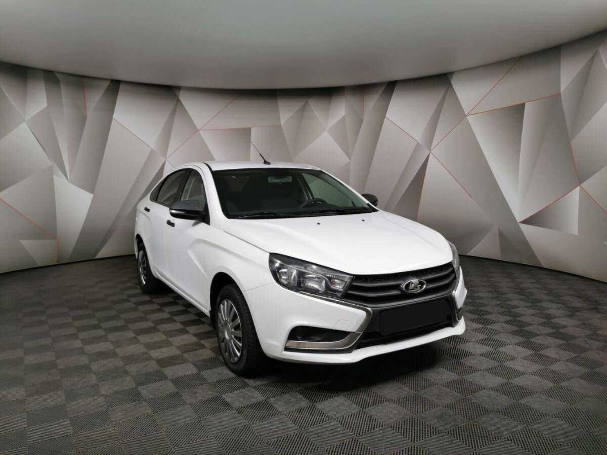 Купить Lada (ВАЗ) Vesta, 2017, 141 861 км, фото №3