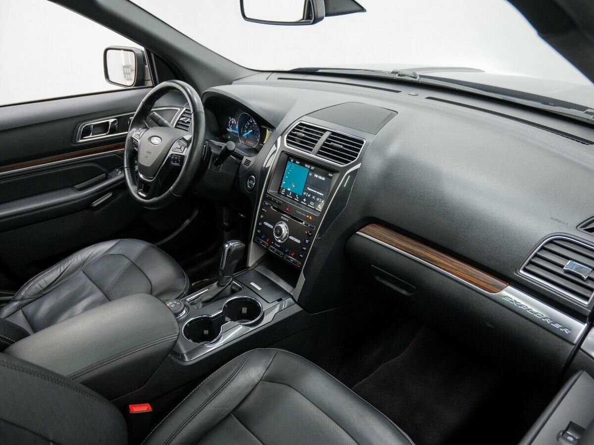 Купить Ford Explorer, 2017, 179 000 км, фото №7