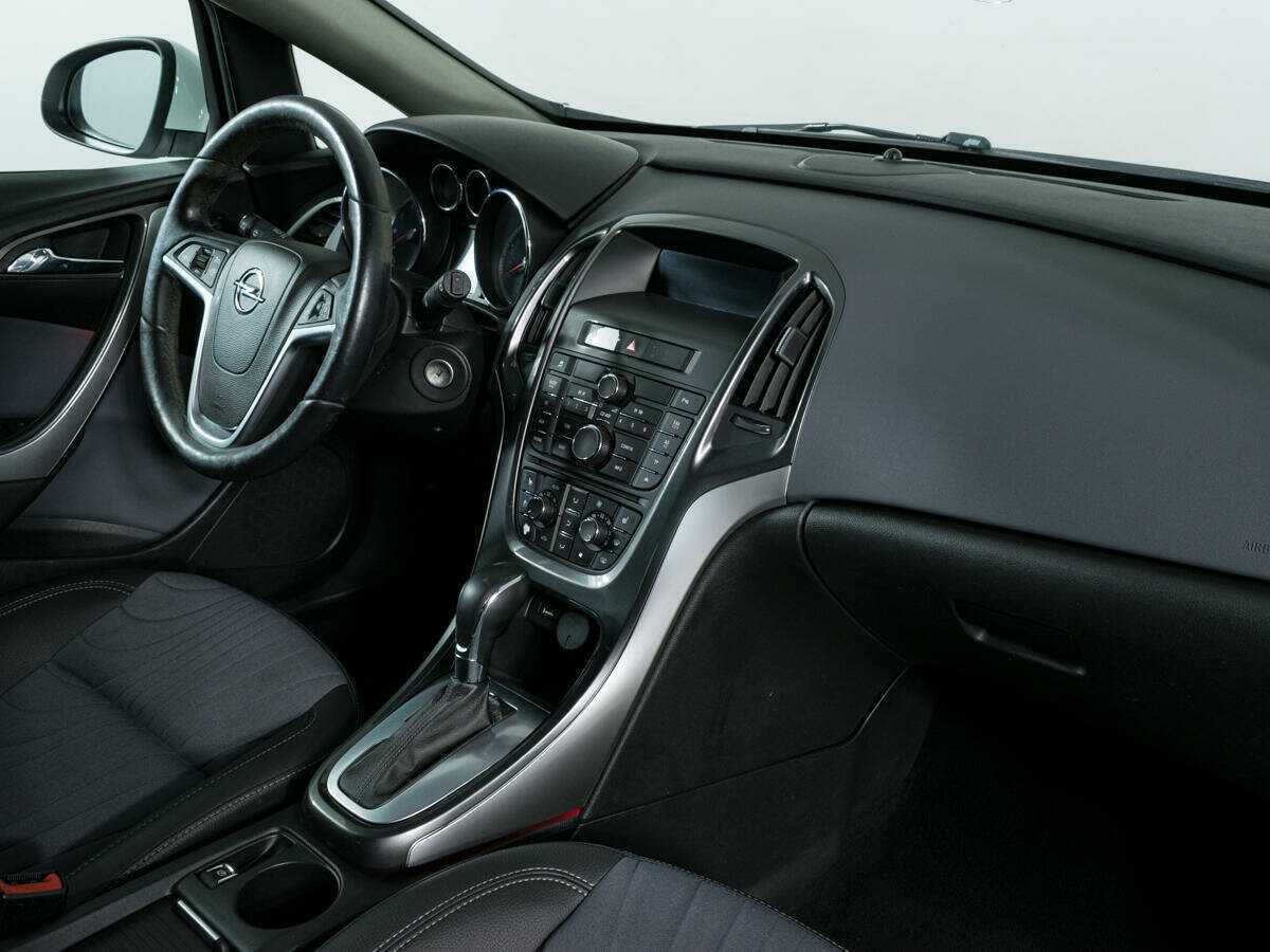 Купить Opel Astra, 2013, 147 856 км, фото №8