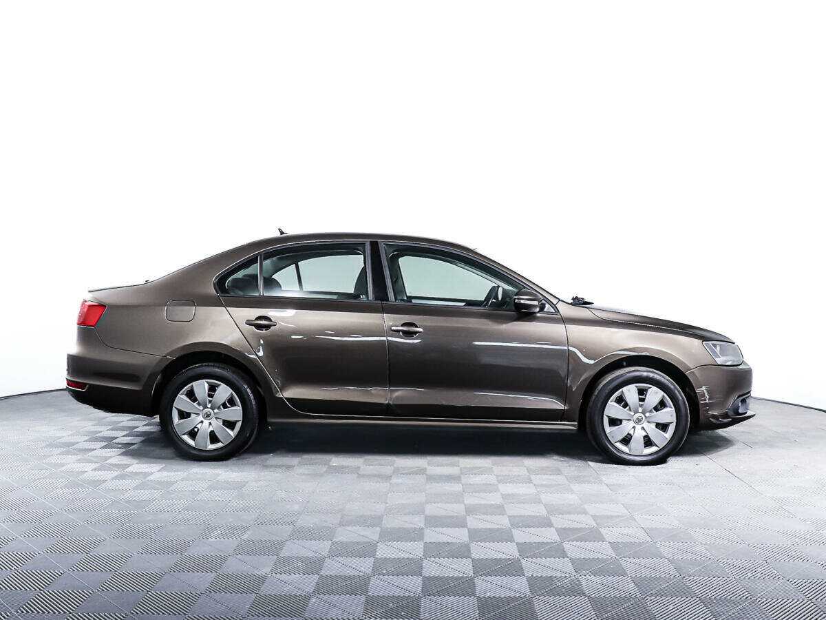 Купить Volkswagen Jetta, 2012, 279 369 км, фото №3
