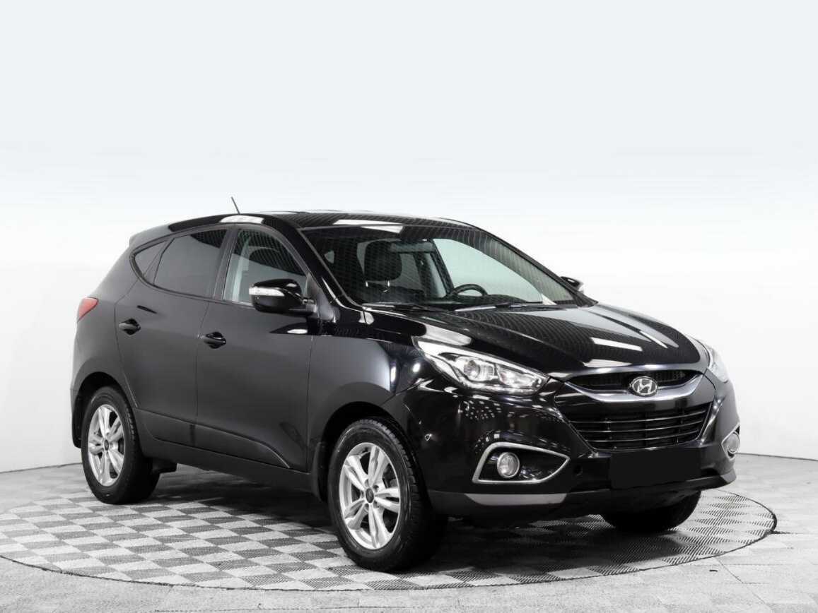 Купить Hyundai ix35, 2013, 129 000 км, фото №2