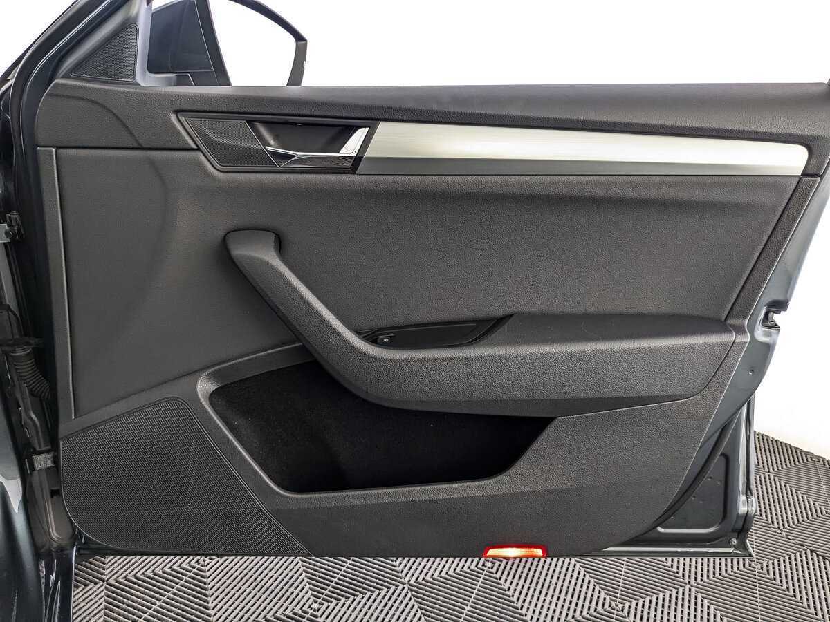 Купить Skoda Superb, 2019, 44 512 км, фото №21