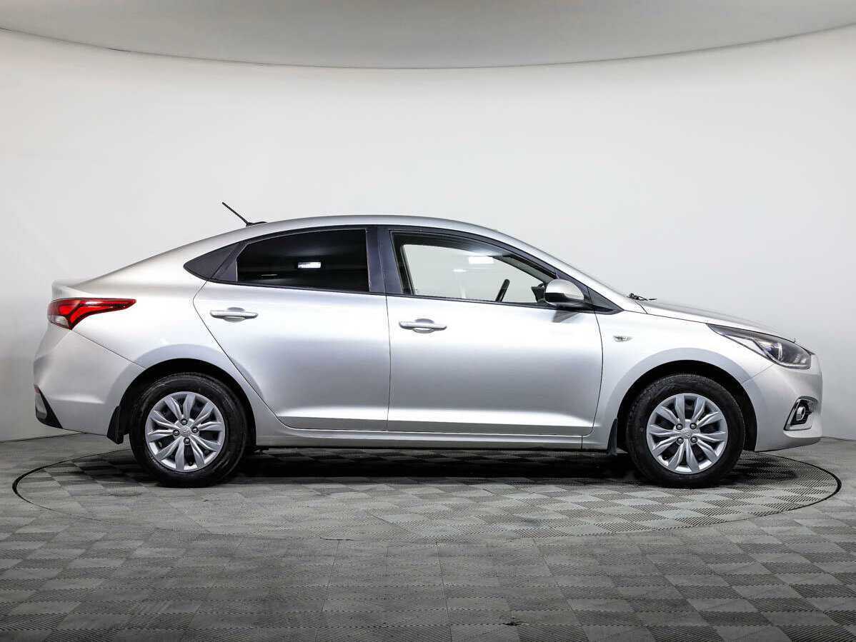 Купить Hyundai Solaris, 2018, 146 718 км, фото №3