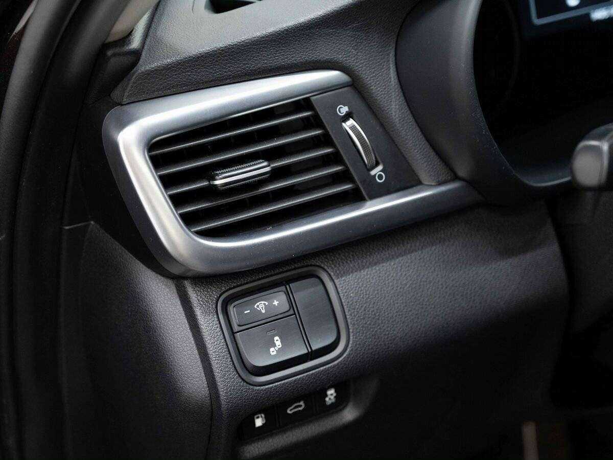 Купить Kia Optima, 2018, 140 000 км, фото №17