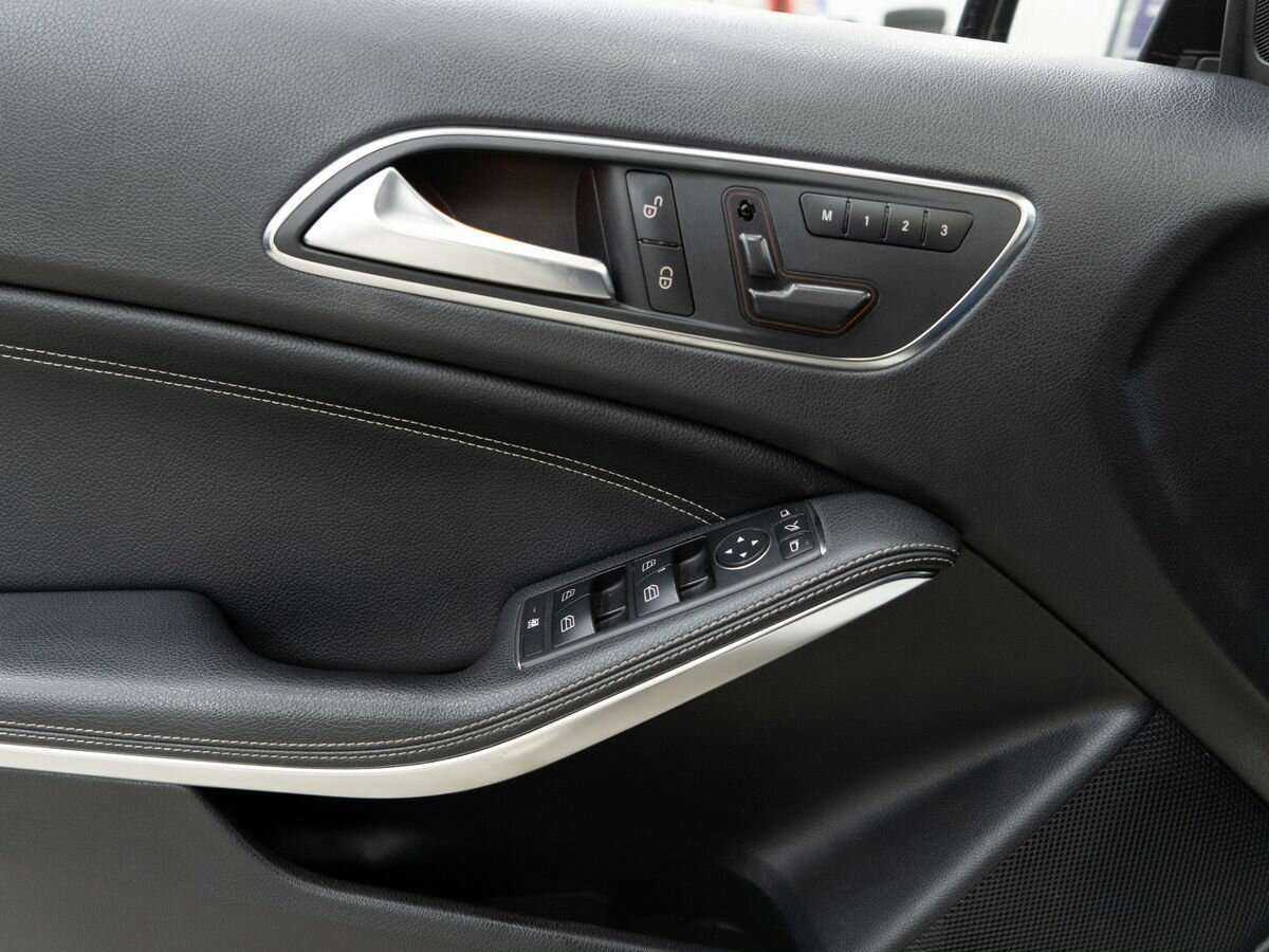 Купить Mercedes-Benz A-Класс 180, 2013, 147 600 км, фото №14