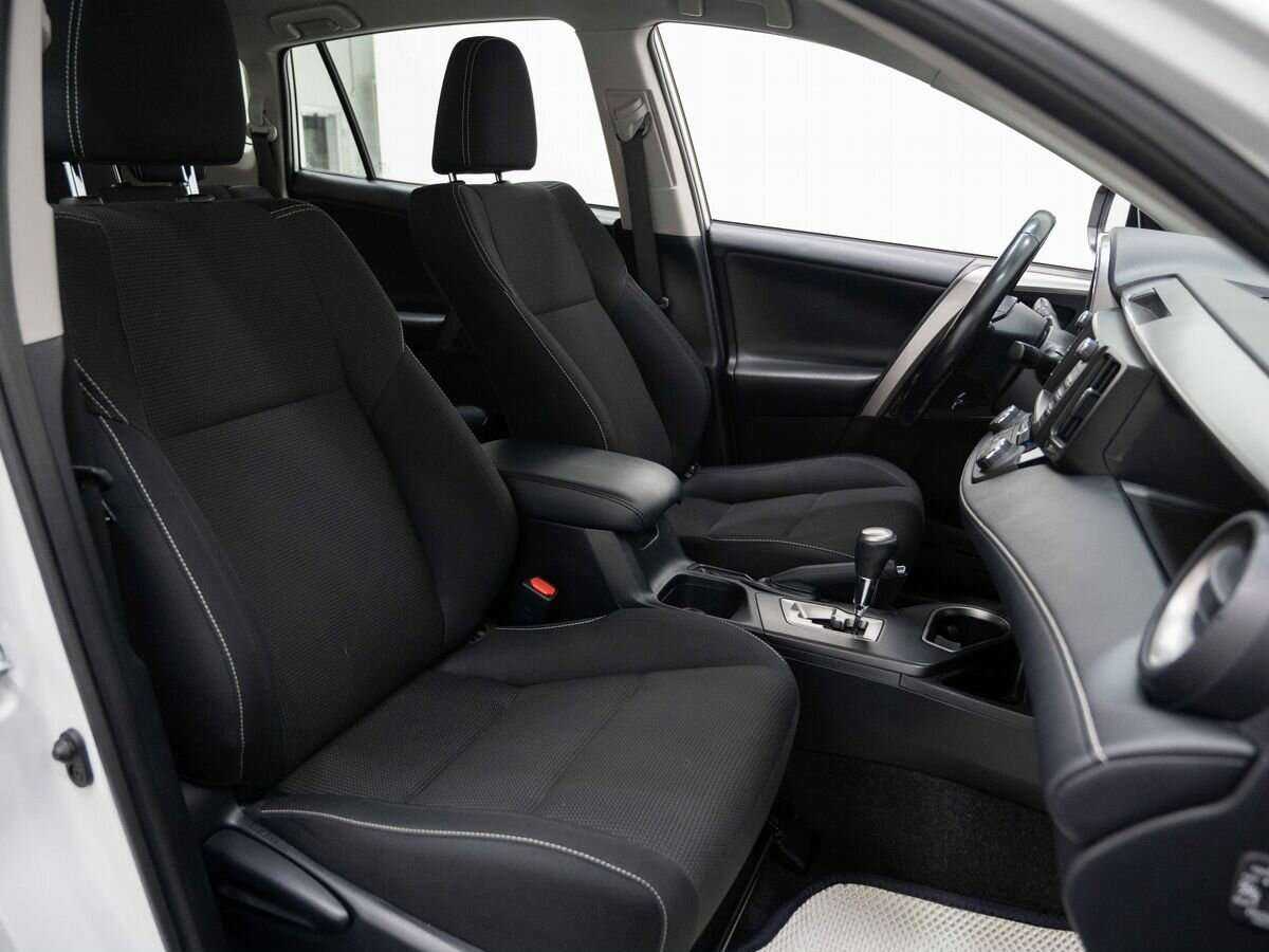 Купить Toyota RAV4, 2019, 95 000 км, фото №10