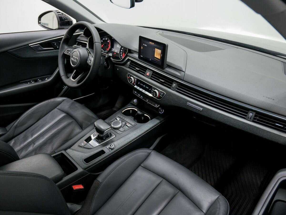 Купить Audi A4, 2017, 95 000 км, фото №8