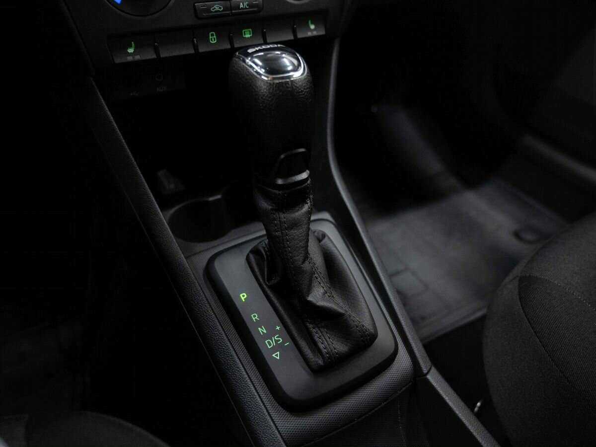 Купить Skoda Rapid, 2017, 68 800 км, фото №20