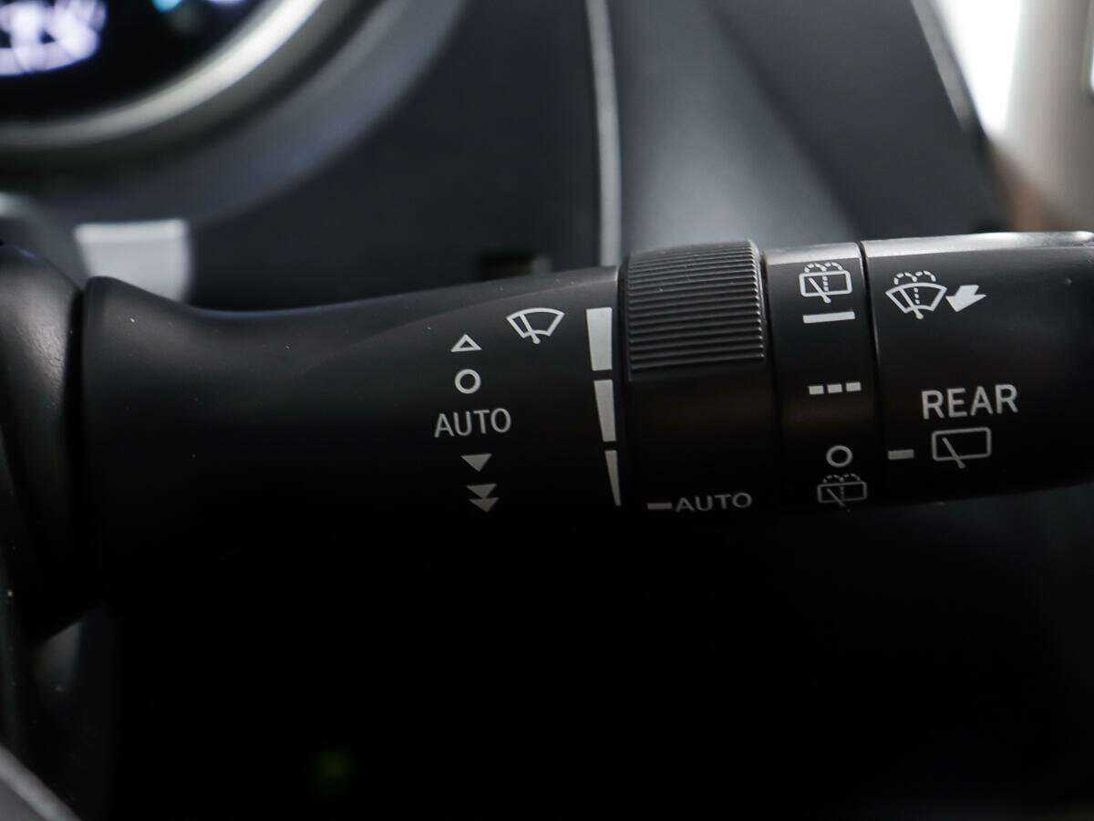 Купить Toyota Land Cruiser Prado, 2012, 298 568 км, фото №16