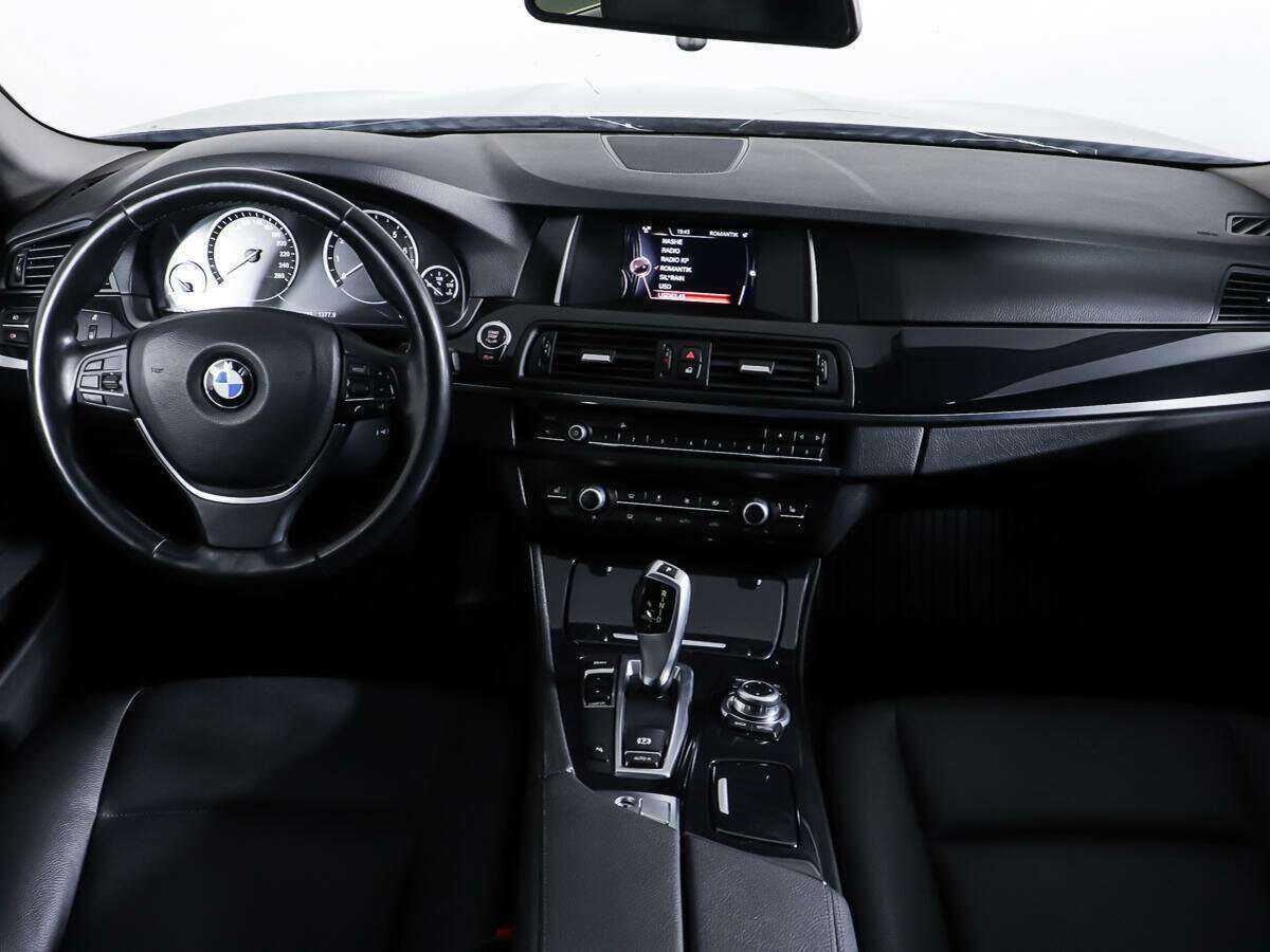 Купить BMW 5 серии 520i, 2015, 125 332 км, фото №11