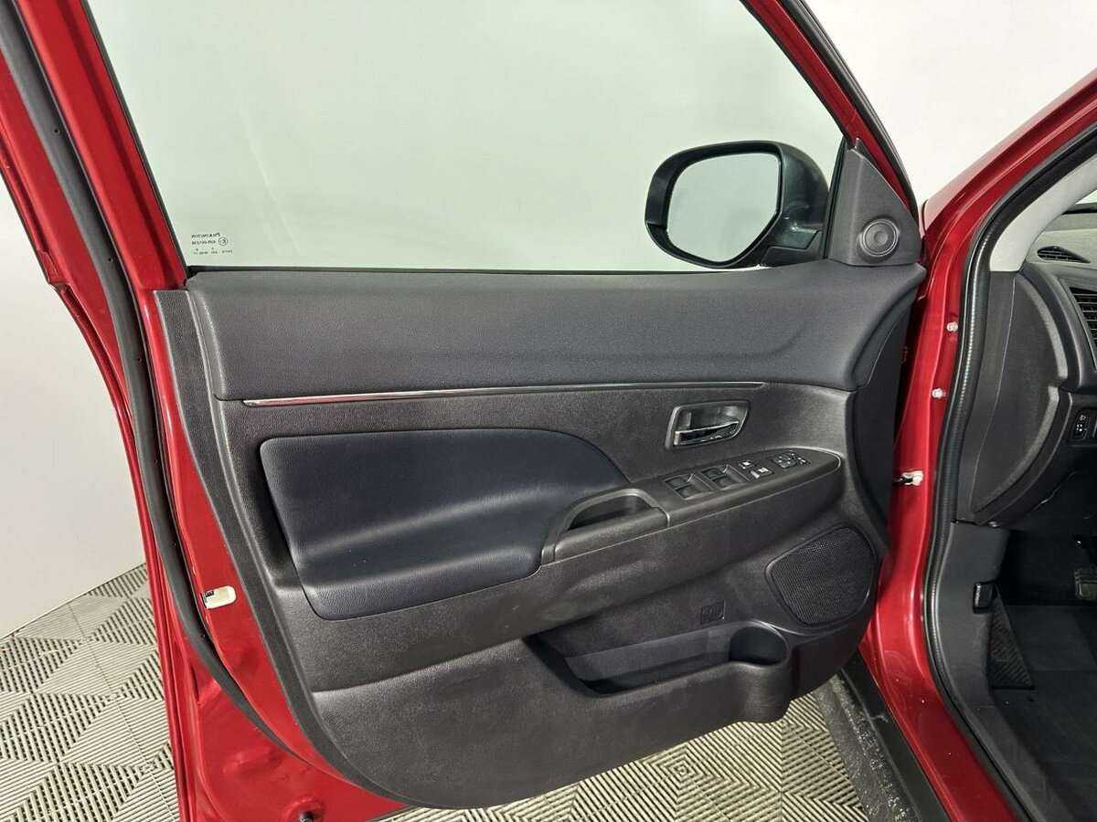 Купить Mitsubishi ASX, 2014, 112 380 км, фото №8