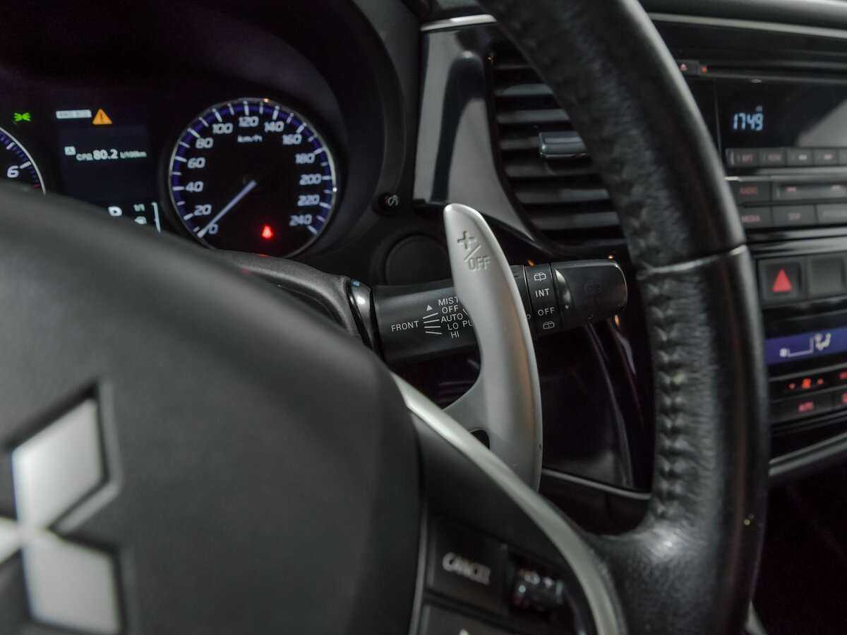 Купить Mitsubishi Outlander, 2013, 167 194 км, фото №9