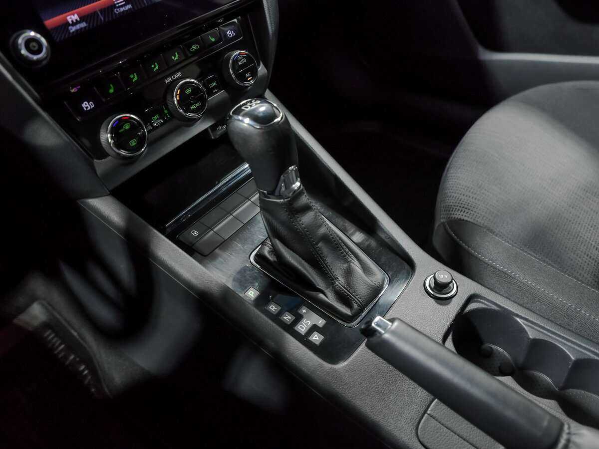 Купить Skoda Octavia, 2017, 146 641 км, фото №12