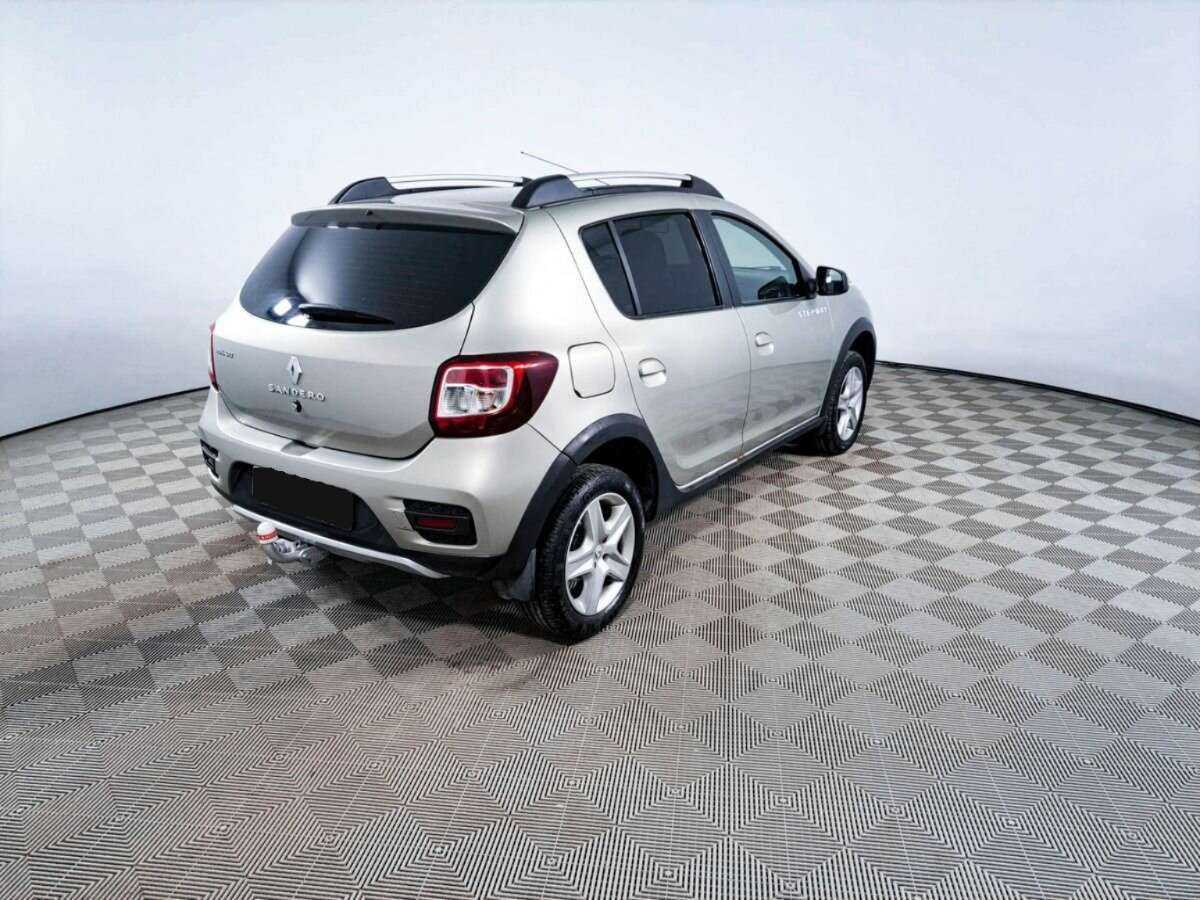 Купить Renault Sandero Stepway, 2017, 73 000 км, фото №5