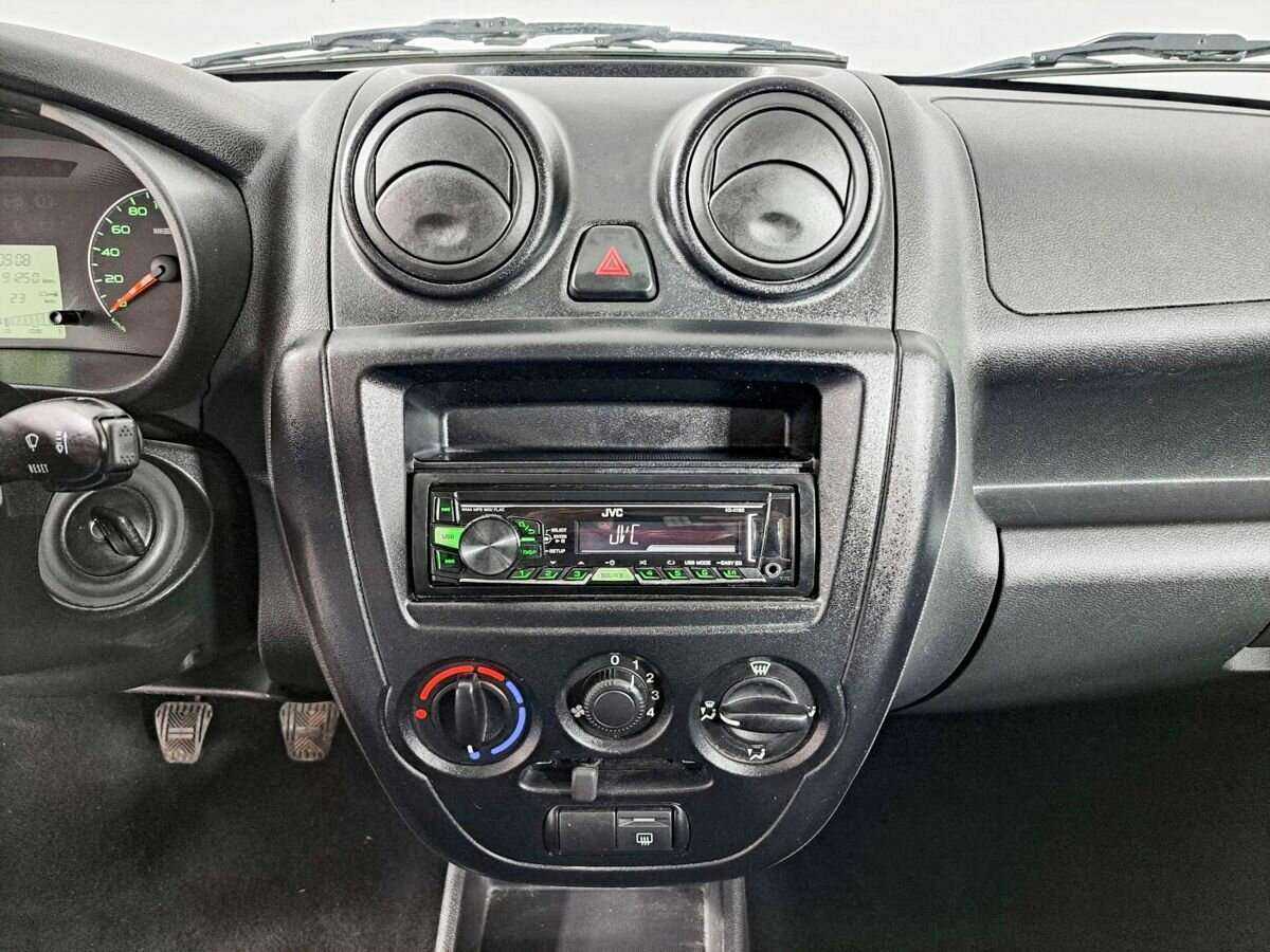 Купить Lada (ВАЗ) Granta, 2017, 91 250 км, фото №13