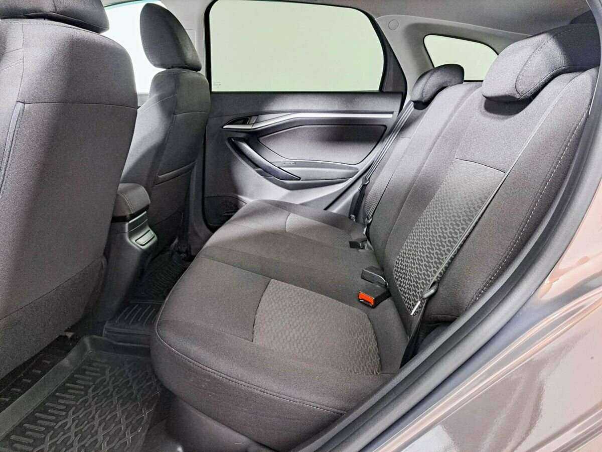 Купить Lada (ВАЗ) Vesta SW, 2019, 77 710 км, фото №10