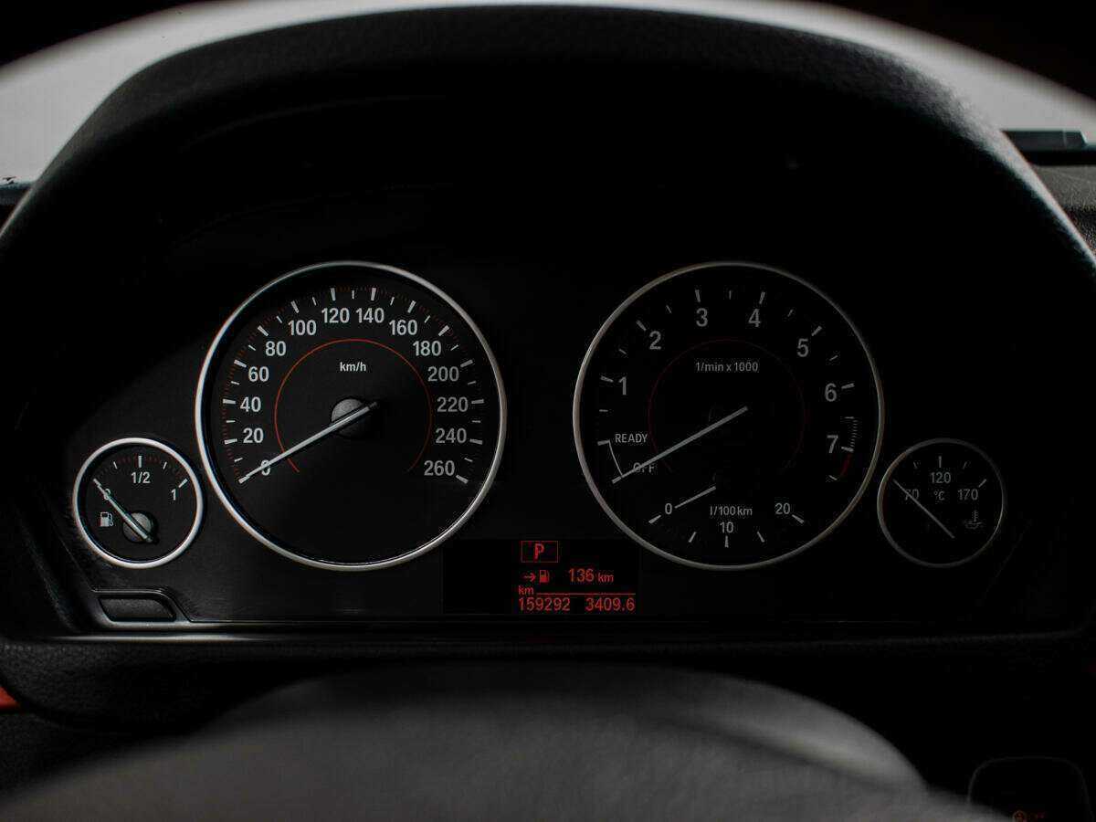 Купить BMW 3 серии 320i, 2014, 159 265 км, фото №10