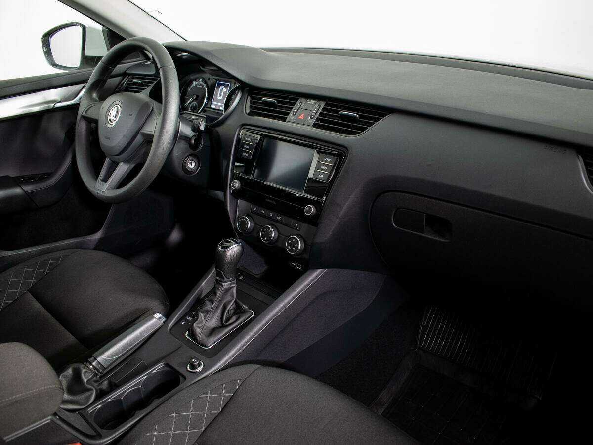 Купить Skoda Octavia, 2020, 36 892 км, фото №6