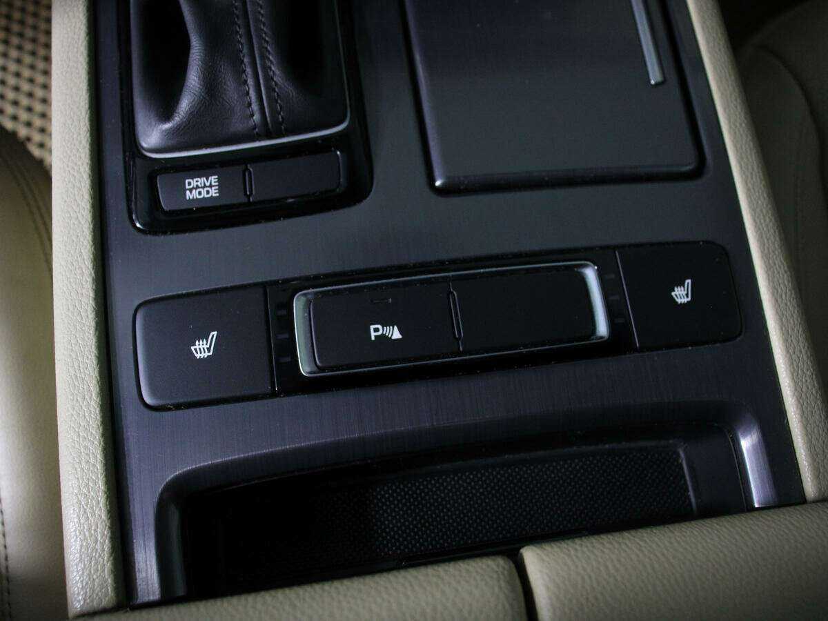 Купить Hyundai Genesis, 2015, 64 400 км, фото №19