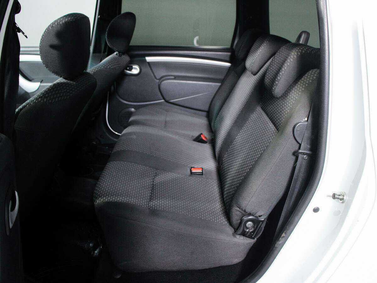 Купить Lada (ВАЗ) Largus, 2017, 90 214 км, фото №10