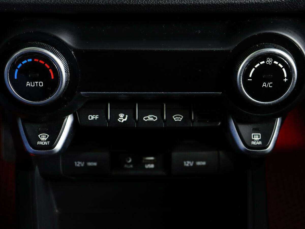 Купить Kia Rio X-Line, 2019, 91 600 км, фото №21