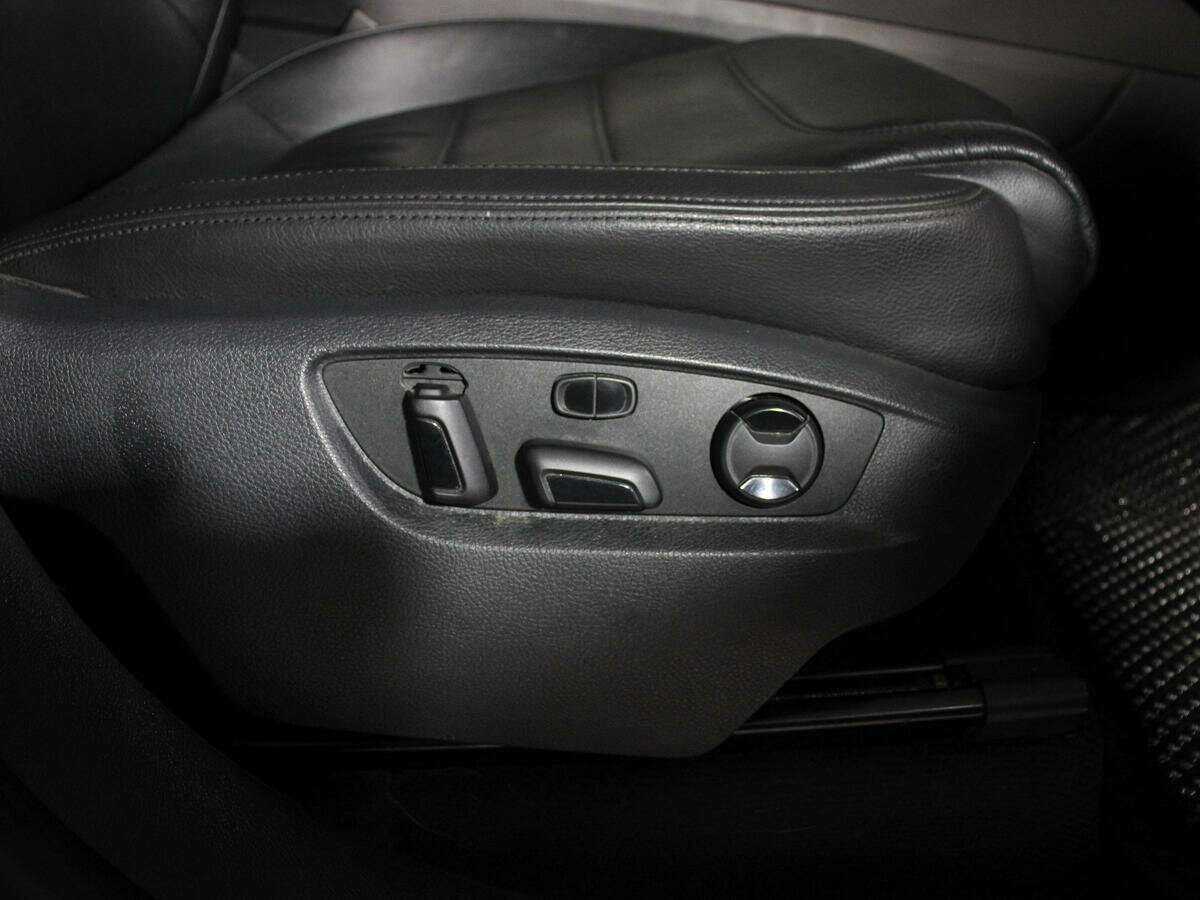 Купить Volkswagen Touareg, 2015, 177 224 км, фото №14