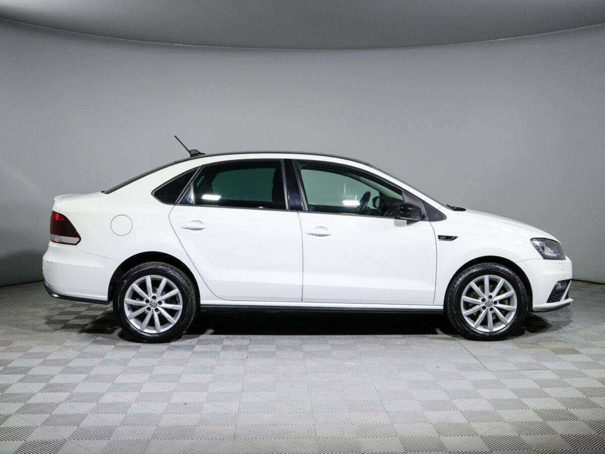Купить Volkswagen Polo, 2017, 151 302 км, фото №4