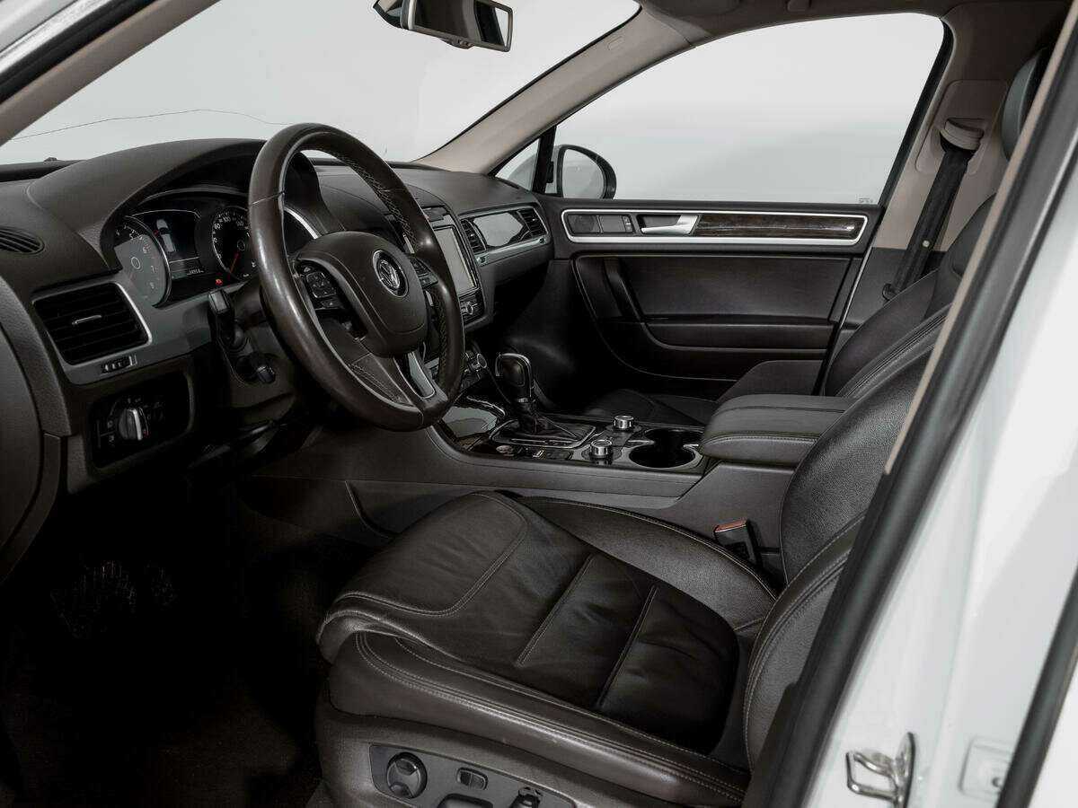 Купить Volkswagen Touareg, 2014, 128 712 км, фото №16