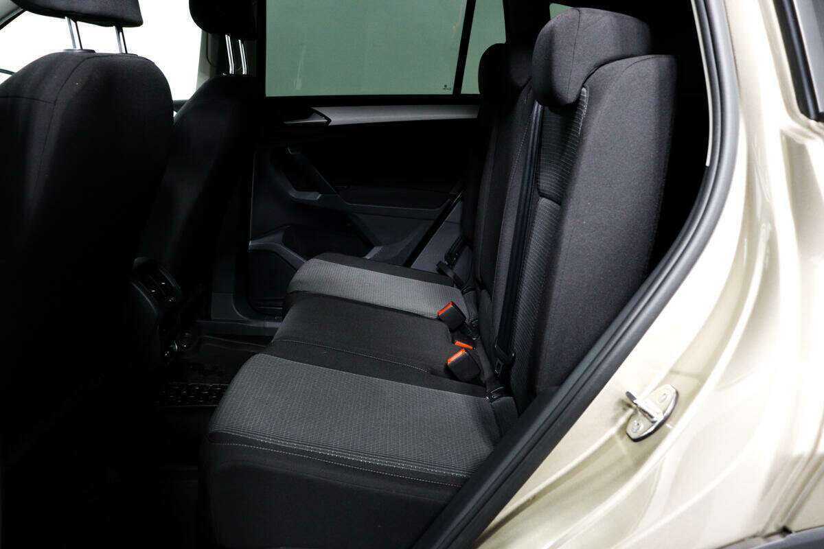 Купить Volkswagen Tiguan, 2021, 29 202 км, фото №12