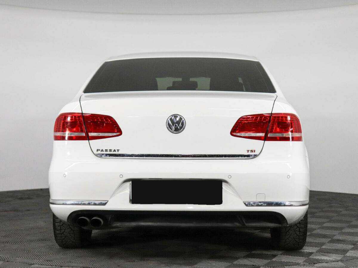 Купить Volkswagen Passat, 2013, 121 557 км, фото №6