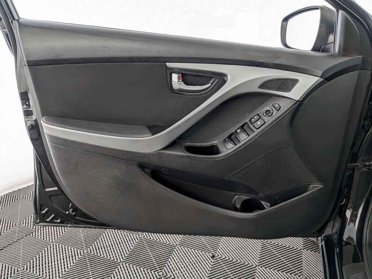Купить Hyundai Elantra, 2014, 102 900 км, фото №15