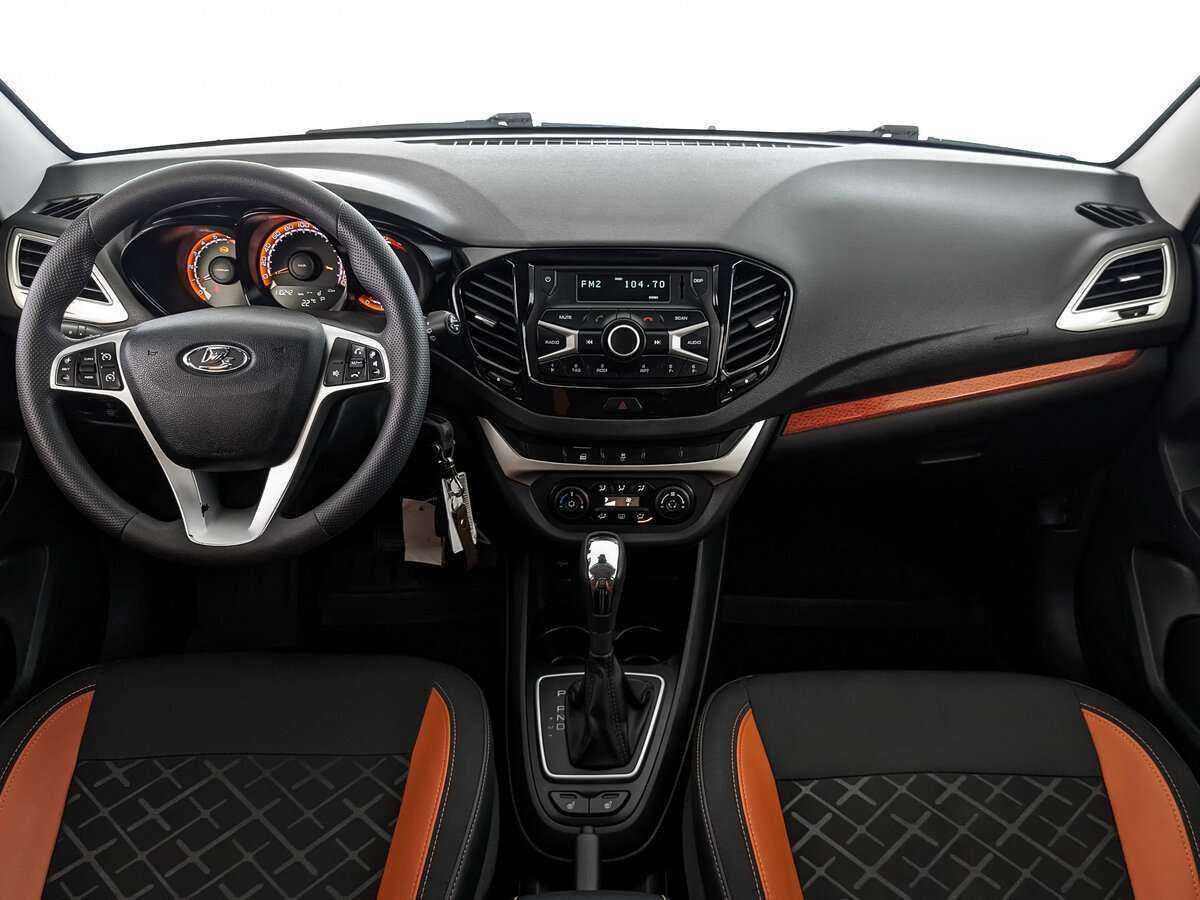 Купить Lada (ВАЗ) Vesta SW Cross, 2021, 110 237 км, фото №10