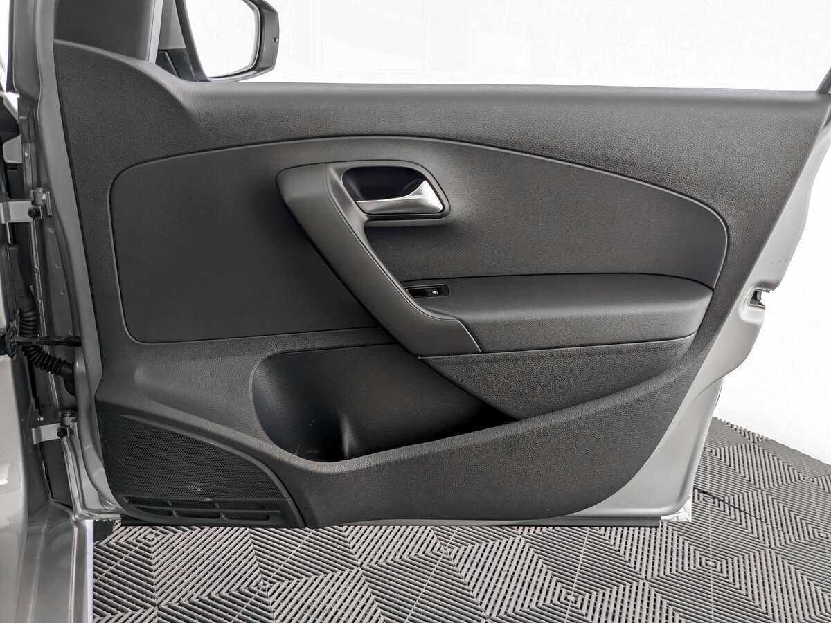 Купить Volkswagen Polo, 2019, 78 138 км, фото №23