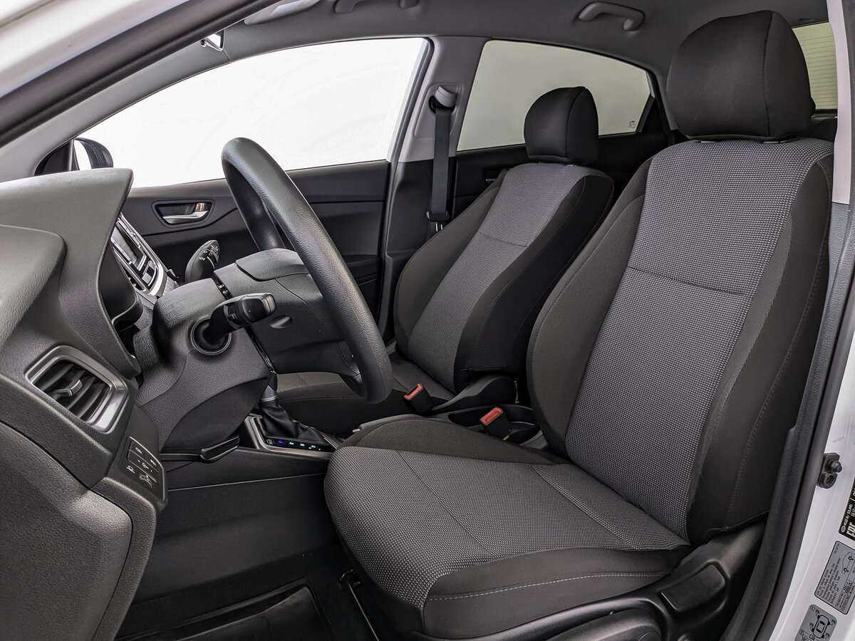 Купить Hyundai Solaris, 2020, 68 660 км, фото №20