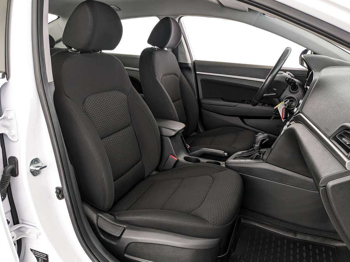 Купить Hyundai Elantra, 2020, 32 430 км, фото №20