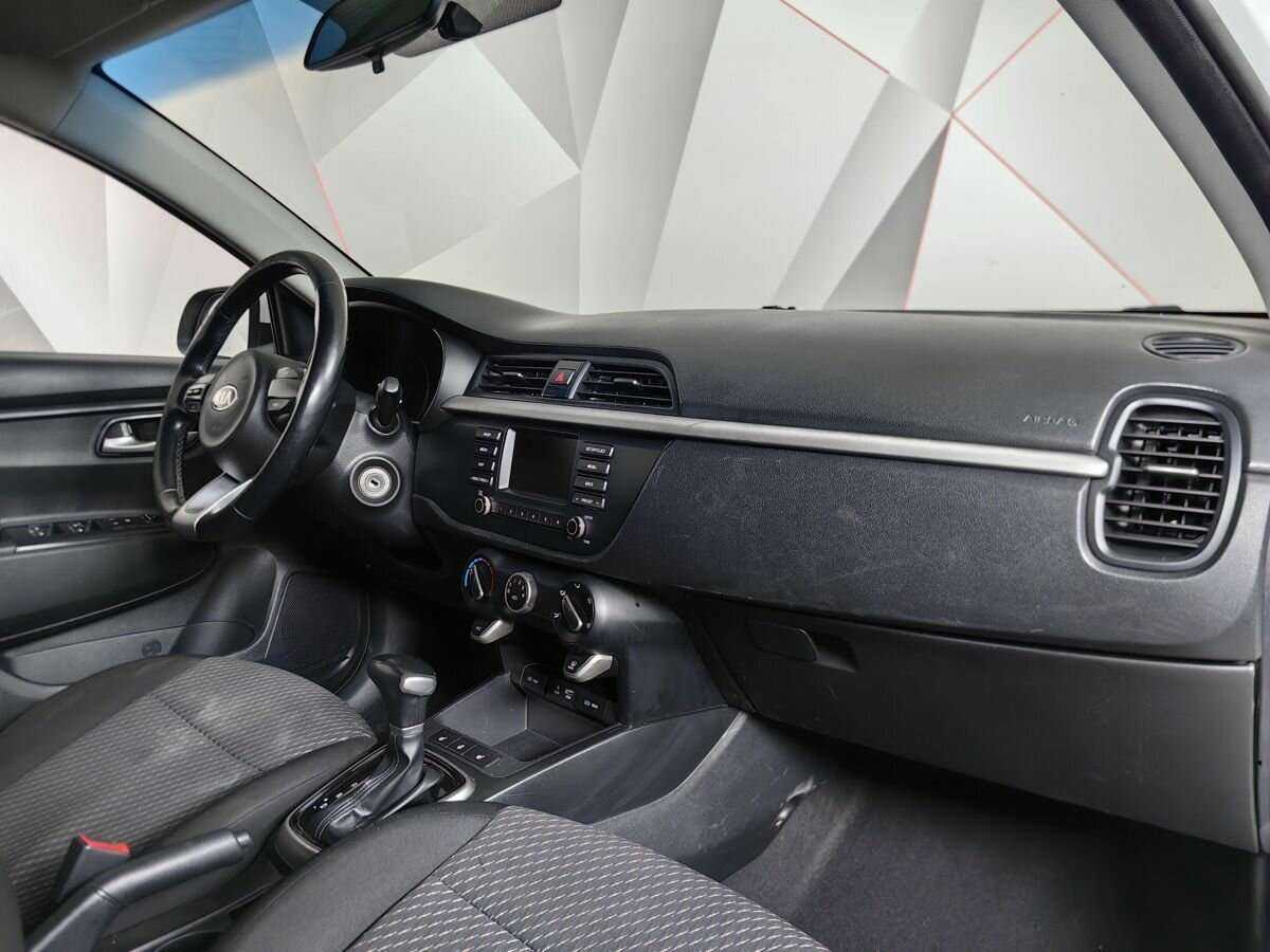 Купить Kia Rio, 2017, 137 151 км, фото №9