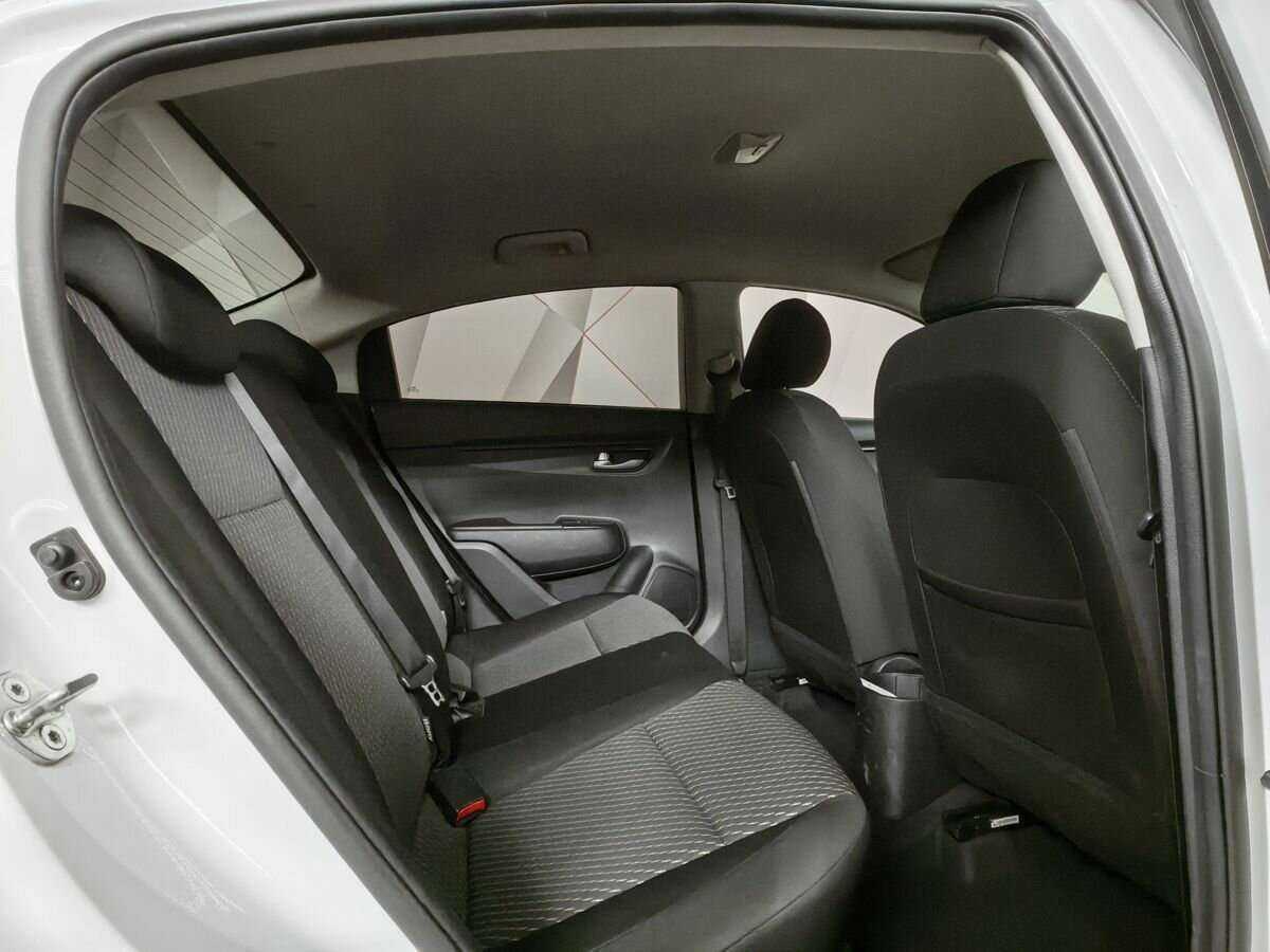 Купить Kia Rio, 2017, 137 151 км, фото №12