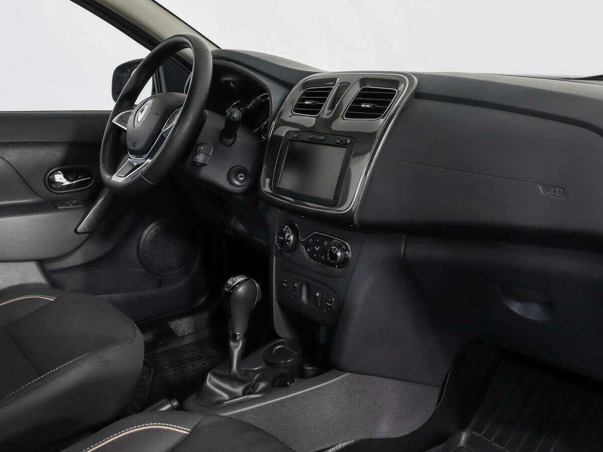 Купить Renault Logan Stepway, 2018, 37 875 км, фото №11